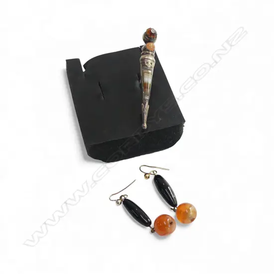Vintage Scottish agate & cairngorm set dirk dagger brooch + pr agate drop earrings: 
