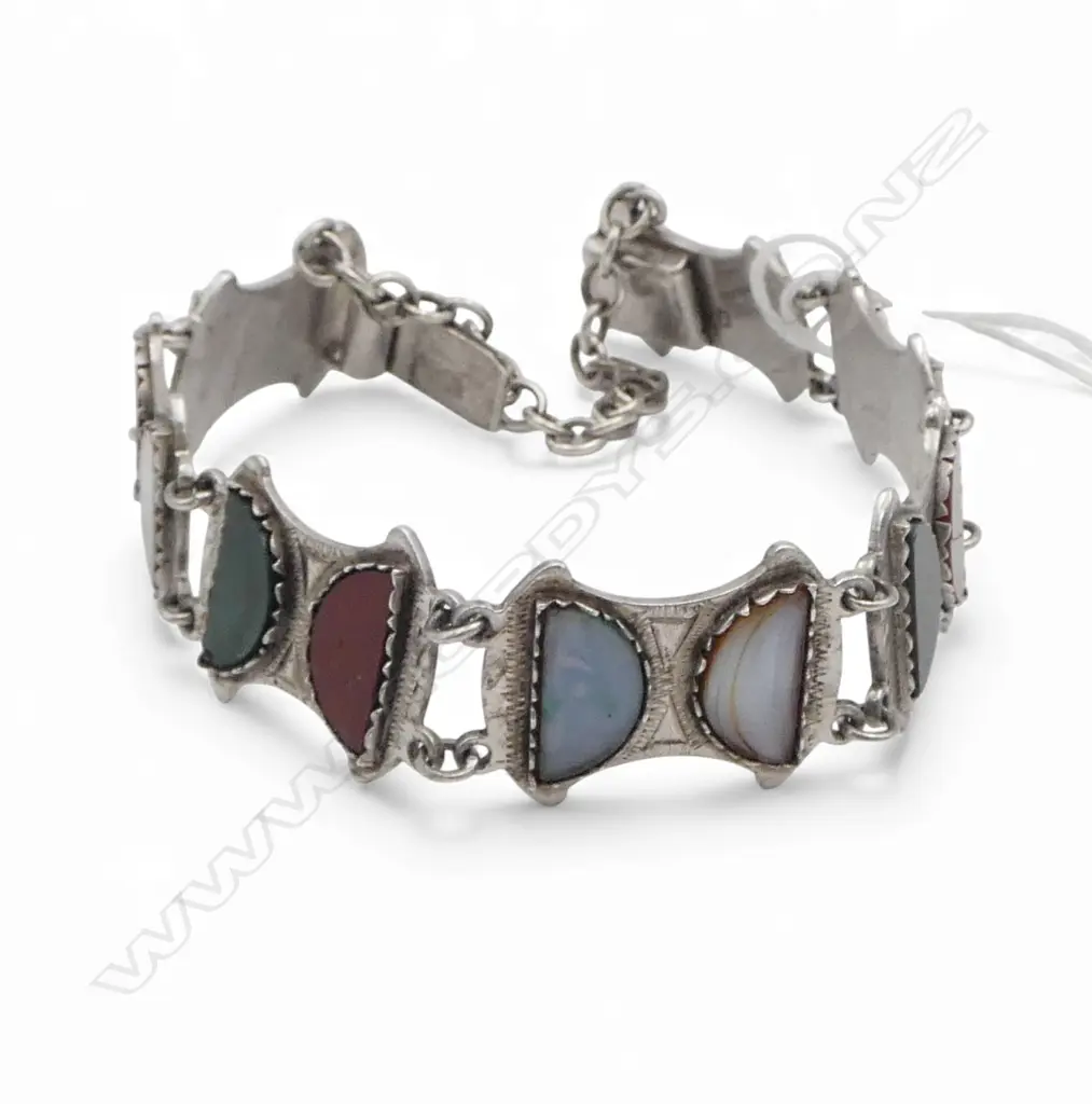 VINTAGE SILVER & COLOURED AGATE SET BRACELET half round discs w safety chain Image 1++