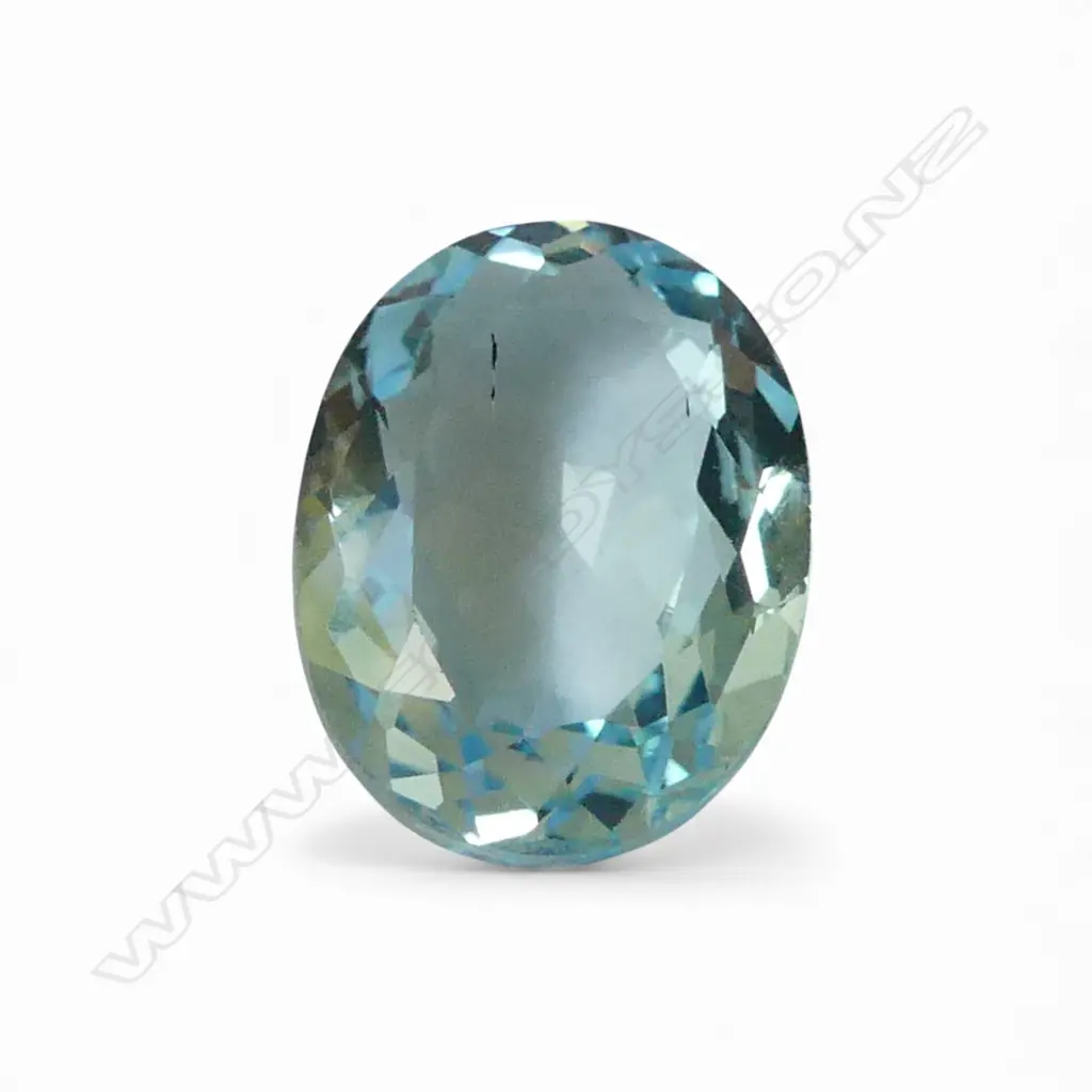 OVAL CUT SKY BLUE TOPAZ, 10.5ct Image 1++