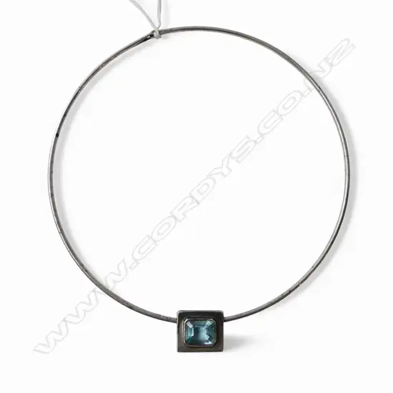 SILVER OMEGA STYLE BLUE TOPAZ NECKLACE, valuation