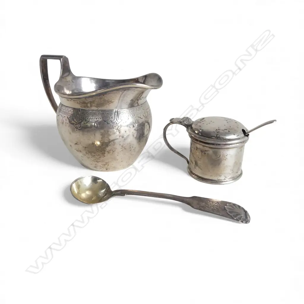 4 PCES STG SILVER; CREAM JUG, LONDON 1878, 2 SPOONS, CONDIMENT 95gms Image 1++