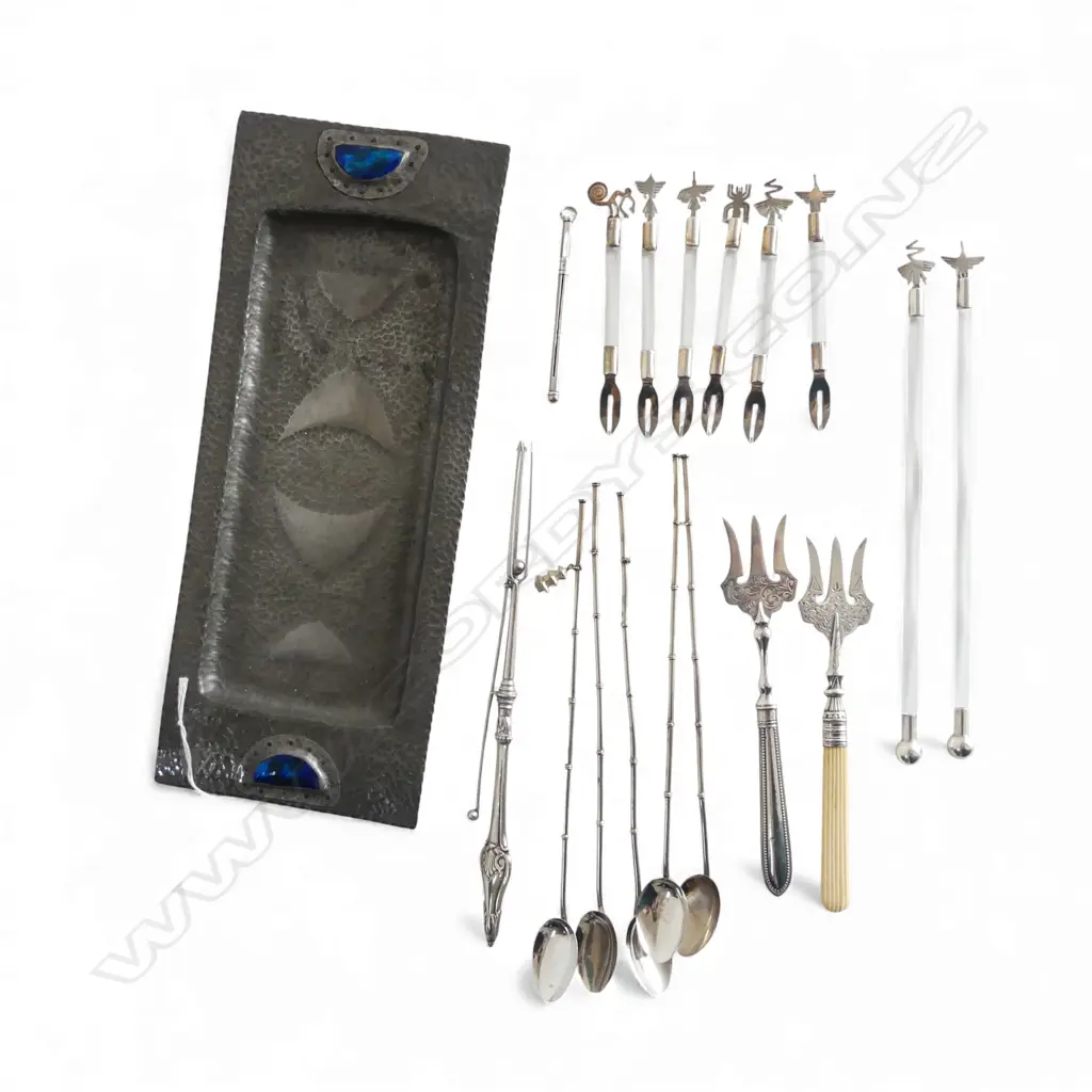 ASST. STG SILVER CUTLERY, PR CASED EP SPOONS, PEWTER TRAY W.305mm... Image 1++