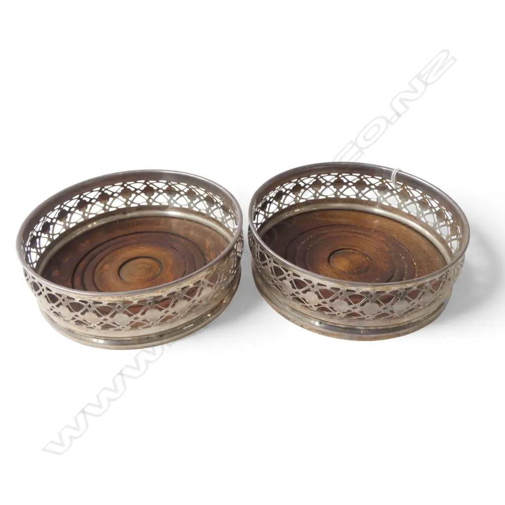 PR STG SILVER COASTERS, LONDON 1972, 130mm dia Image 1++