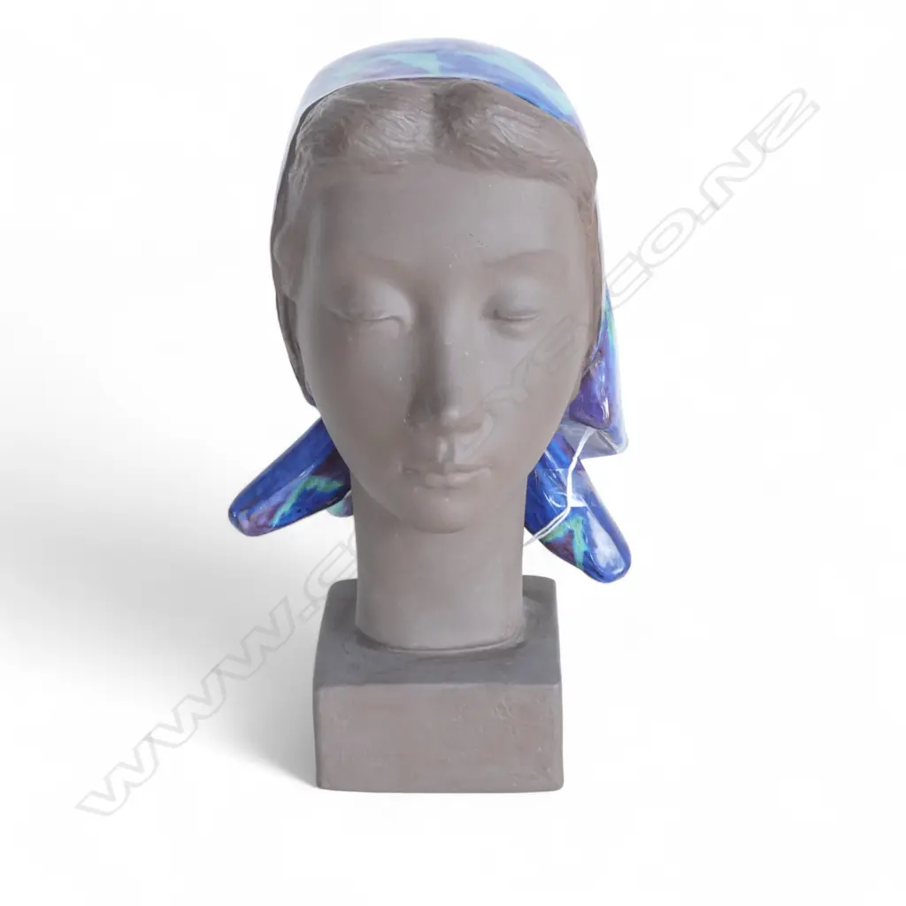 ROYAL COPENHAGEN CERAMIC BUST Ed. 159/2897 SIGNED JOHANNES HEDEGAARD H.320mm Image 1++