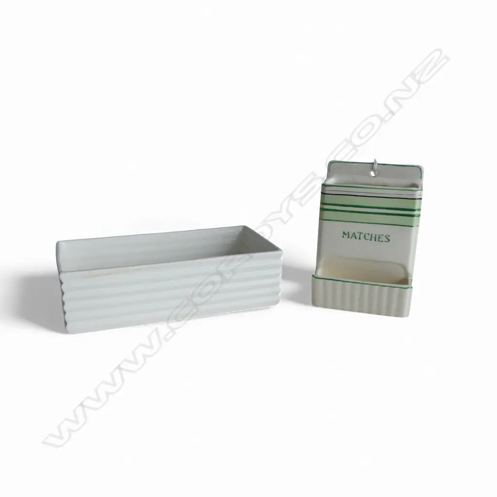 WEDGWOOD KEITH MURRAY RECTANGULAR VASE 180x90x50mm + DECO WALL MOUNTED MATCHES HOLDER H.125mm Image 1++