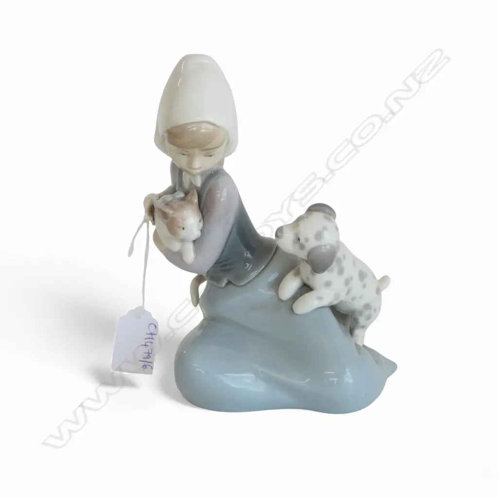 LLADRO GIRL w. CAT & DOG H.170mm Image 1++