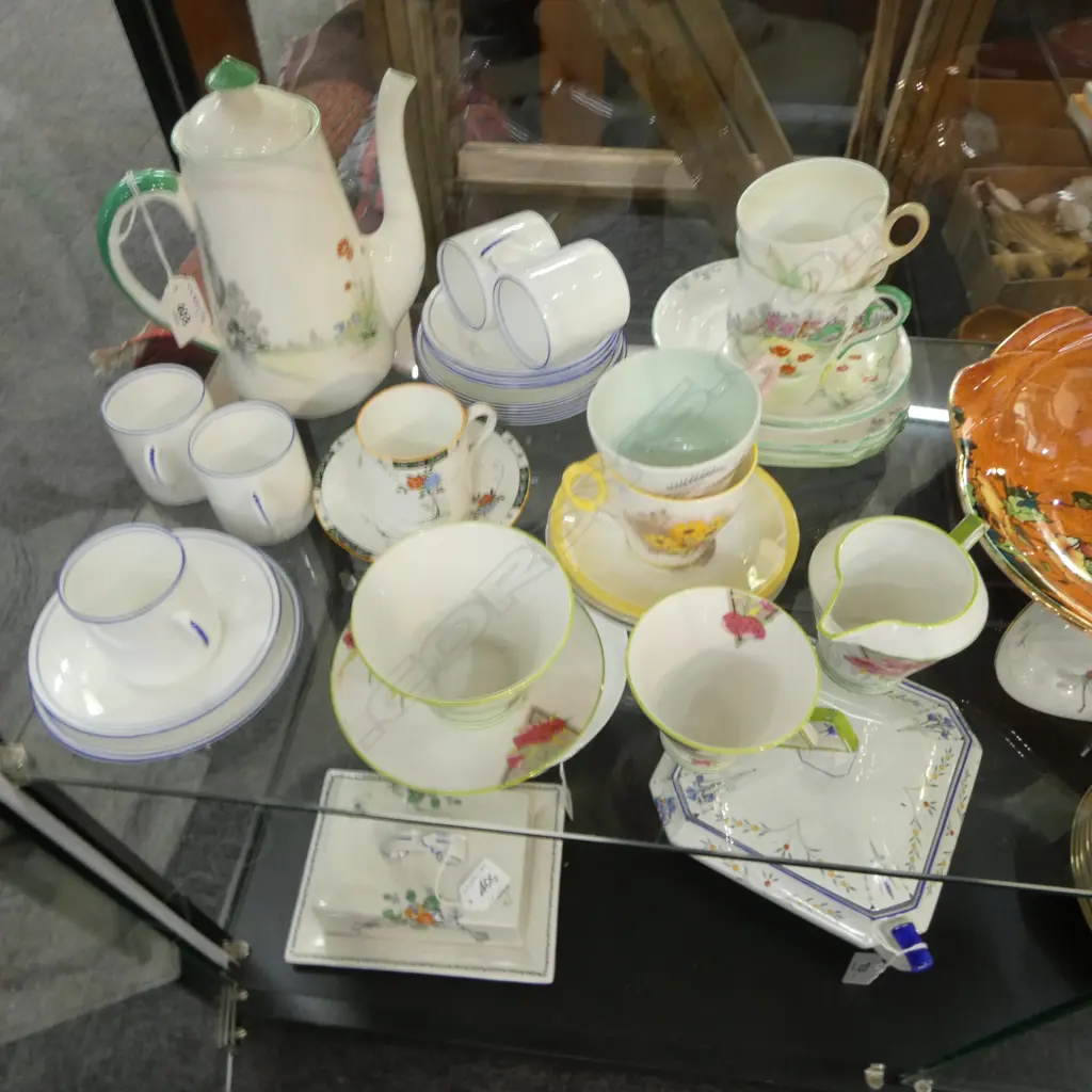 COLLECTION OF SHELLEY CHINA COFFEE CANS COFFEE POT C/SUGAR Image 1++