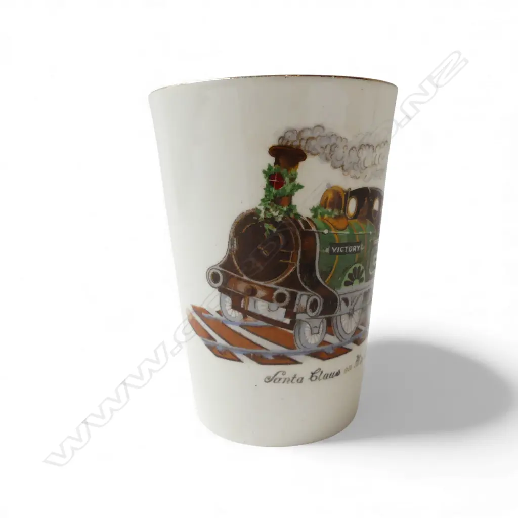 1919 WWI ‘VICTORY’ ALLIES CHRISTMAS CUP ‘SANTA CLAUS ON HIS WAY’ GRAFTON UK, H.95MM  Image 1++