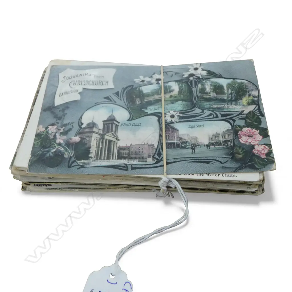 COLLECTION APPROX. 50 VINTAGE N.Z. POSTCARDS  Image 1++