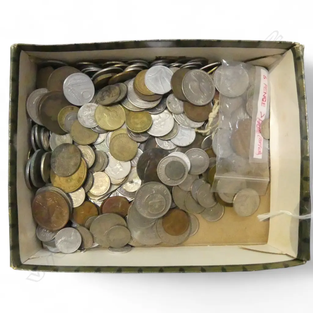 COLLECTION WORLD COINS & TOKENS Image 1++