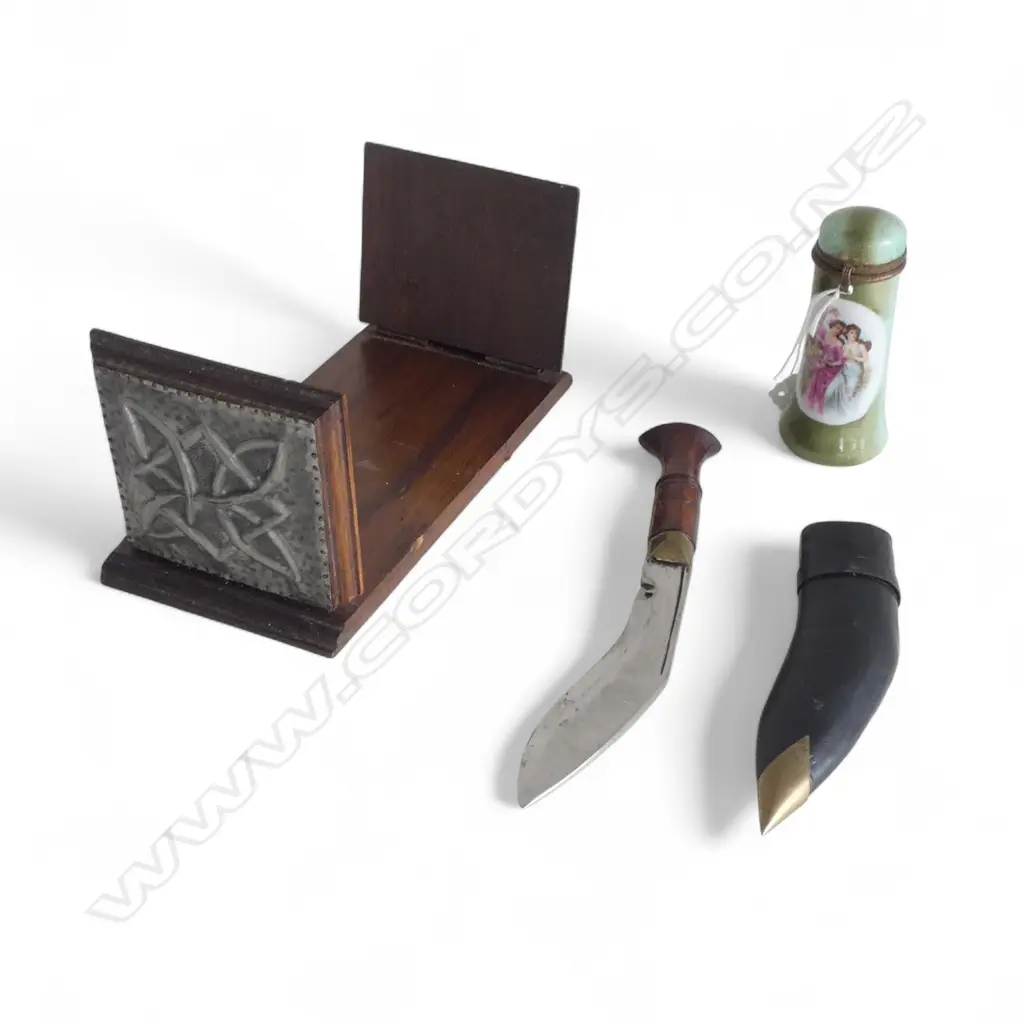 PR WOOD & PEWTER arts & Crafts bookends + small kukri knife + lidded vanity jar Image 1++
