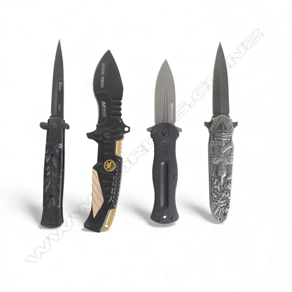 4 HUNTING KNIVES L.130mm Image 1++