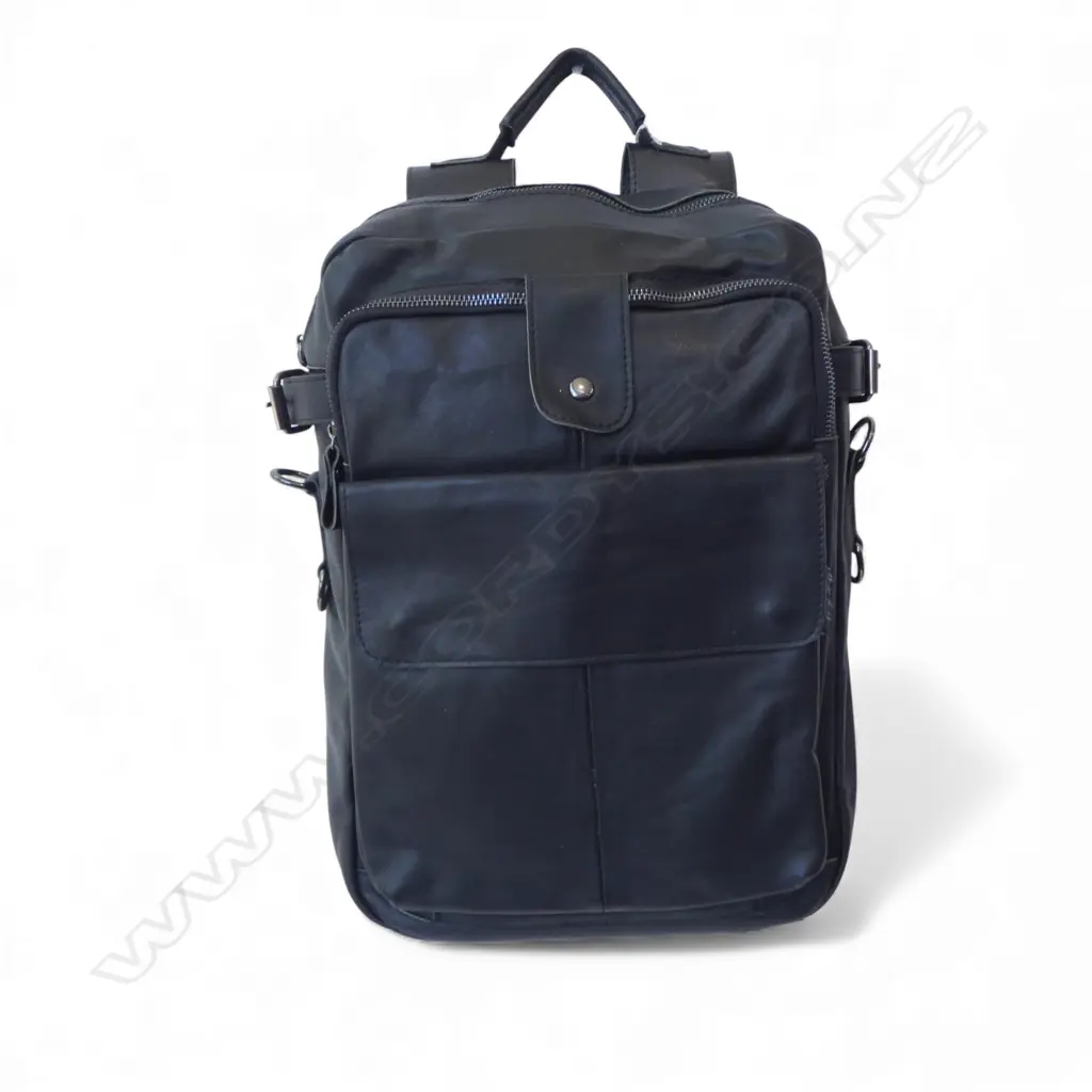 BLACK LEATHER BACKPACK H.390mm Image 1++