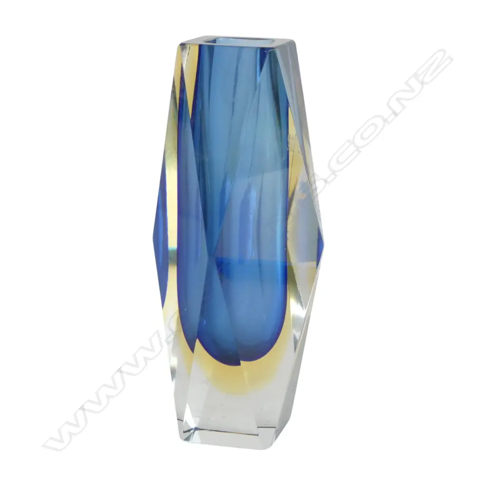 1960's Murano triple cased ‘Sommerso Mandruzzato’ glass vase. Aqua glass cased in clear with yellow halo H.165mm Image 1++