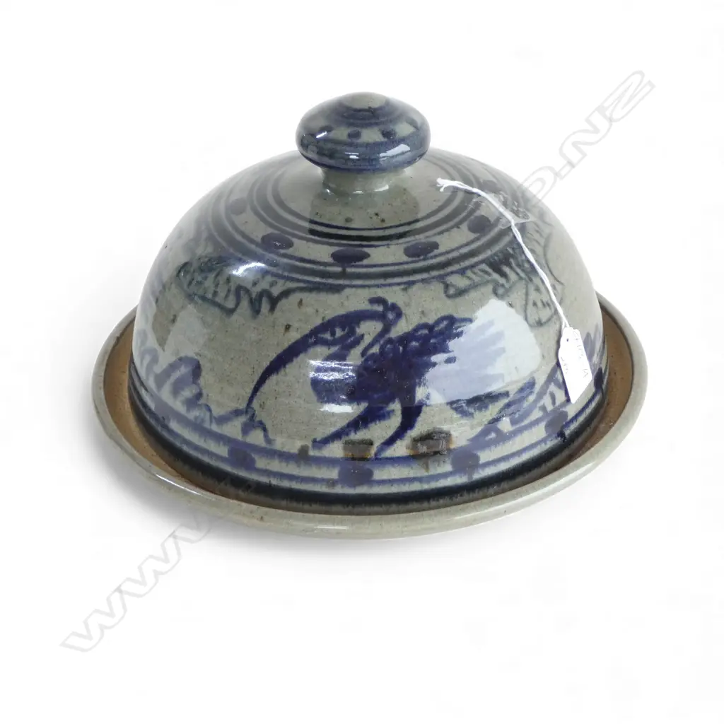 LRG MICHAEL & JILL TOTTY DOMED DISH, Dia.300mm Image 1++