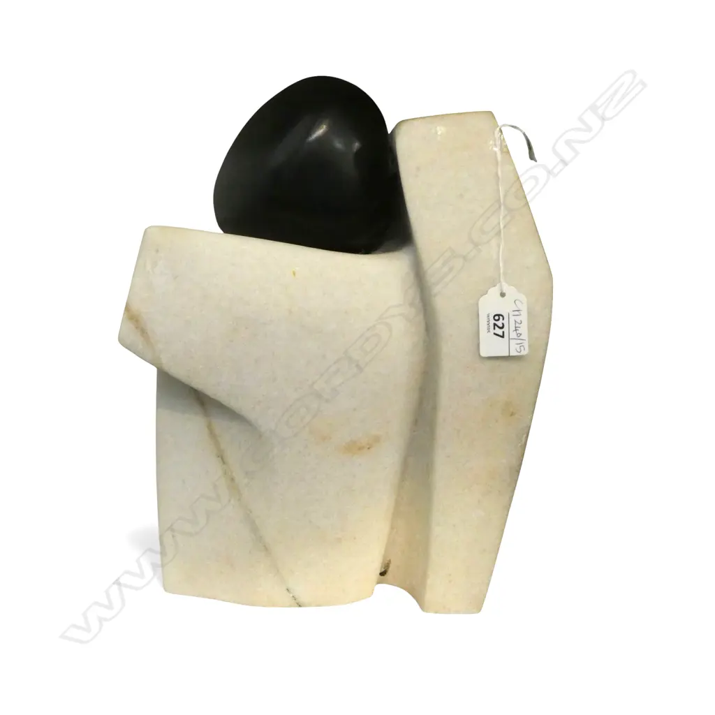 HEAVY CARVED STONE SCULPTURE H.290mm Image 1++