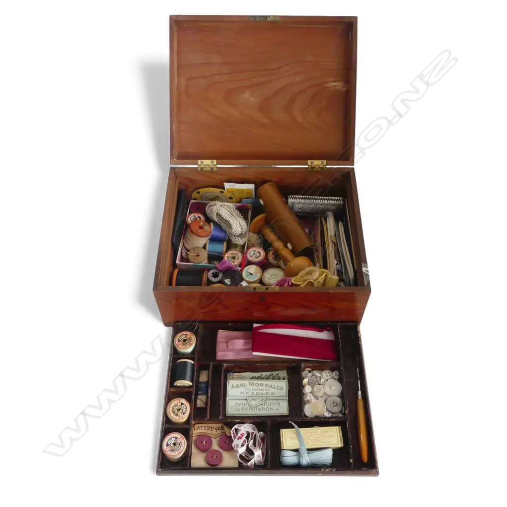 VINTAGE POLISHED PINE  LINED SEWING BOX & CONTENTS L310MM Image 1++