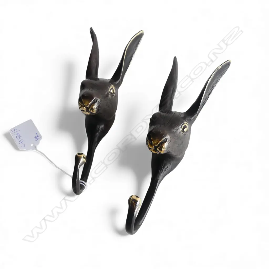 2 BRONZED HARE RABBIT WALL HOOKS H.170mm Image 1++