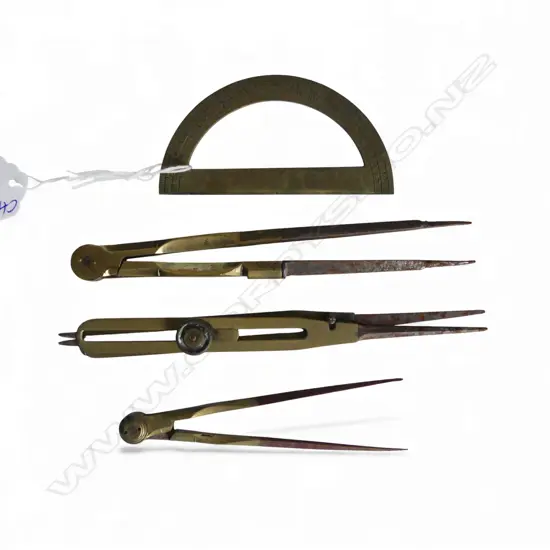 4 old brass drawing / navigational instruments: 3 dividers + protractor