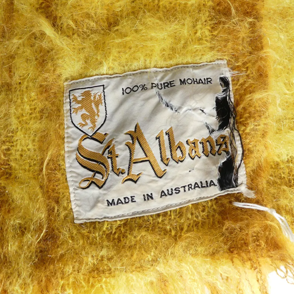VINTAGE ST. ALBANS 100% MOHAIR RUG YELLOW & TAN TONES Image 1++