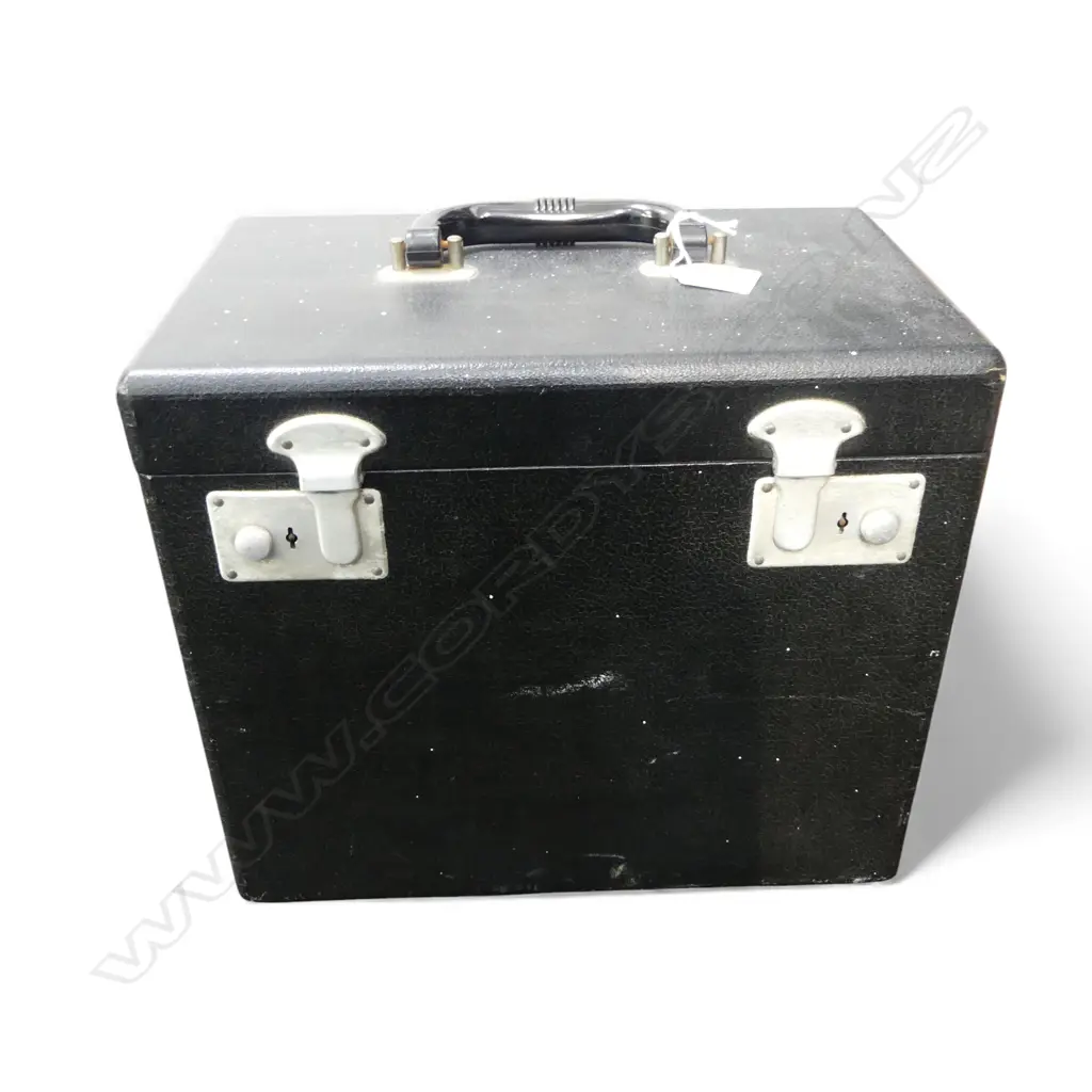 SINGER SEWING MACHINE, BOXED 335x210x300mm Image 1++