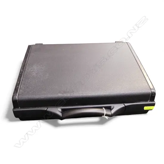 SAMSONITE BRIEFCASE, code 000 easy to change, 450 x 340mm