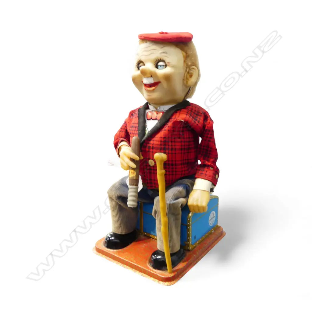 VINTAGE JAPANESE TINPLATE rubber & clothe TOY SMOKING MAN WITH CIGAR - apparently working Image 1++