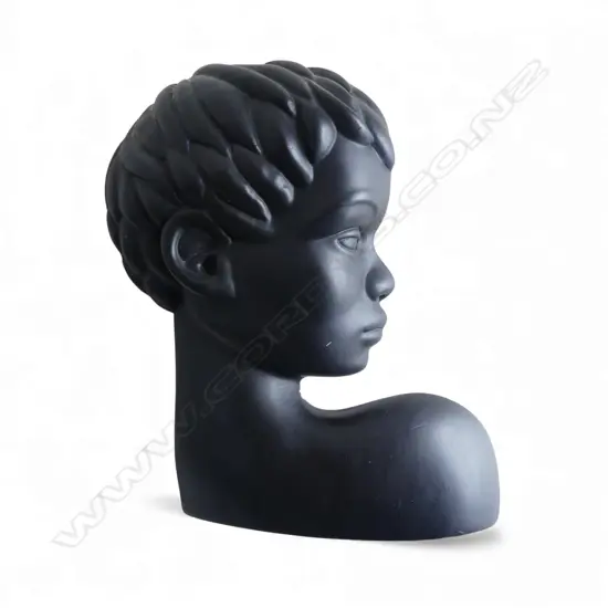 VINTAGE PLASTER FIGURAL SILOETTE WALL PLAQUE H270MM