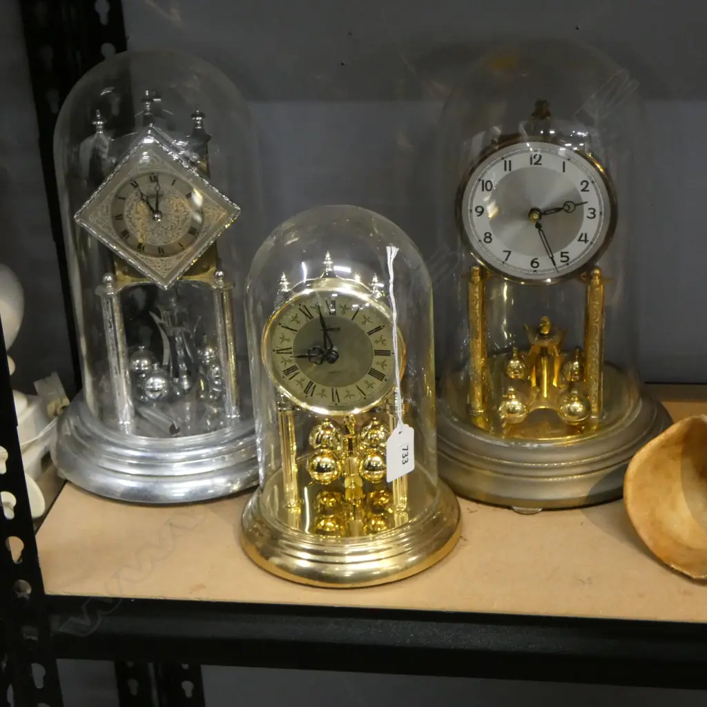 3 DOME CLOCKS H.290mm Image 1++