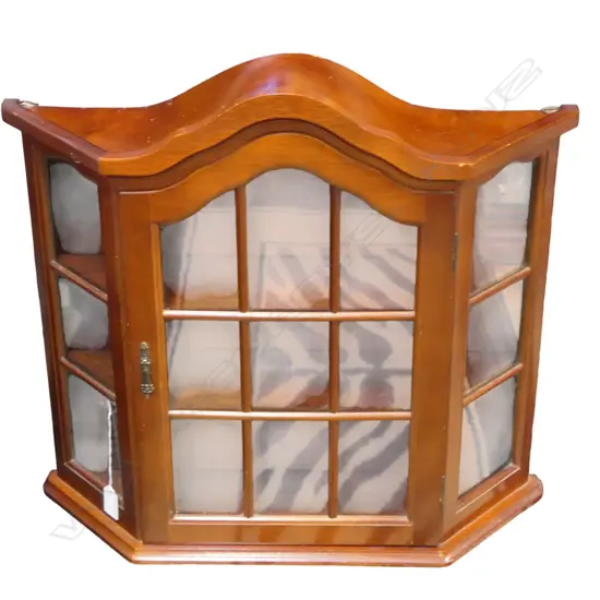 COLLECTORS CABINET