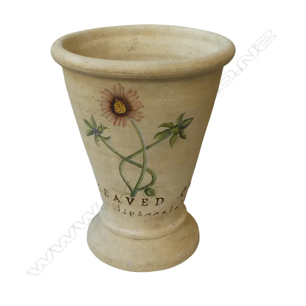TERRA COTTA PLANTER Image 1++