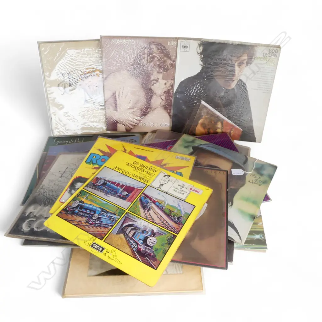 COLLECTION VINTAGE LP RECORDS: Elton John + Bob Dylan + Crosby Stills... + Osibisa Heads etc Image 1++