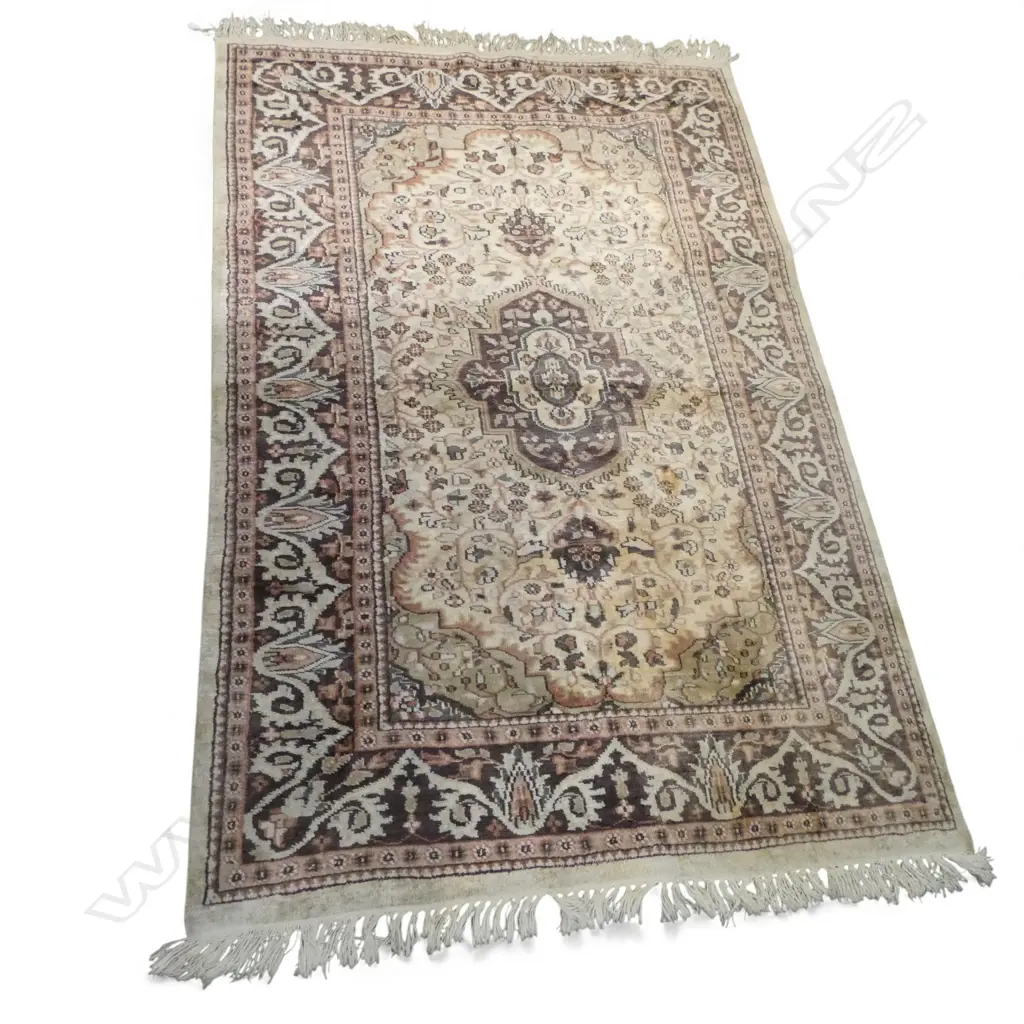 HAND KNOTTED WOOL / SILK RUG 1800x1240mm Image 1++