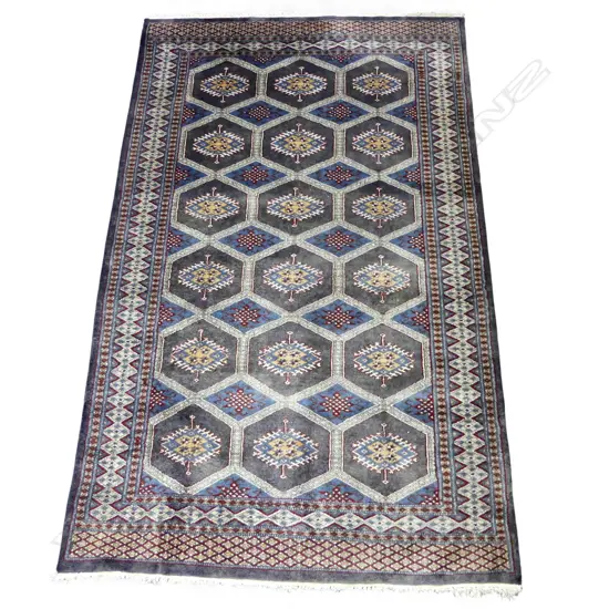 HAND KNOTTED WOOL PILE RUG 2000x1250mm