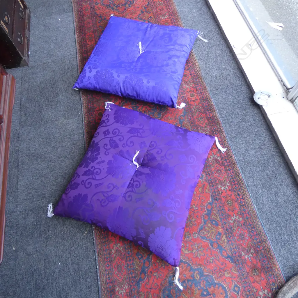 PAIR SILK TEMPLE CUSHIONS 580 X 640MM Image 1++