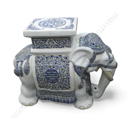 CERAMIC ELEPHANT STOOL H.340mm