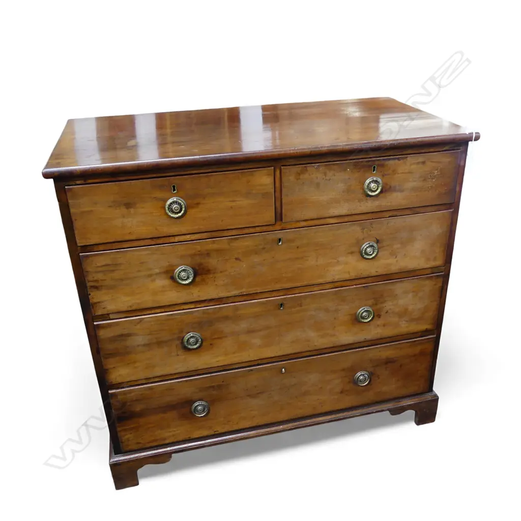 VICTORIAN MAHOGANY CHEST OF DRAWERS 1065x535x990mm Image 1++