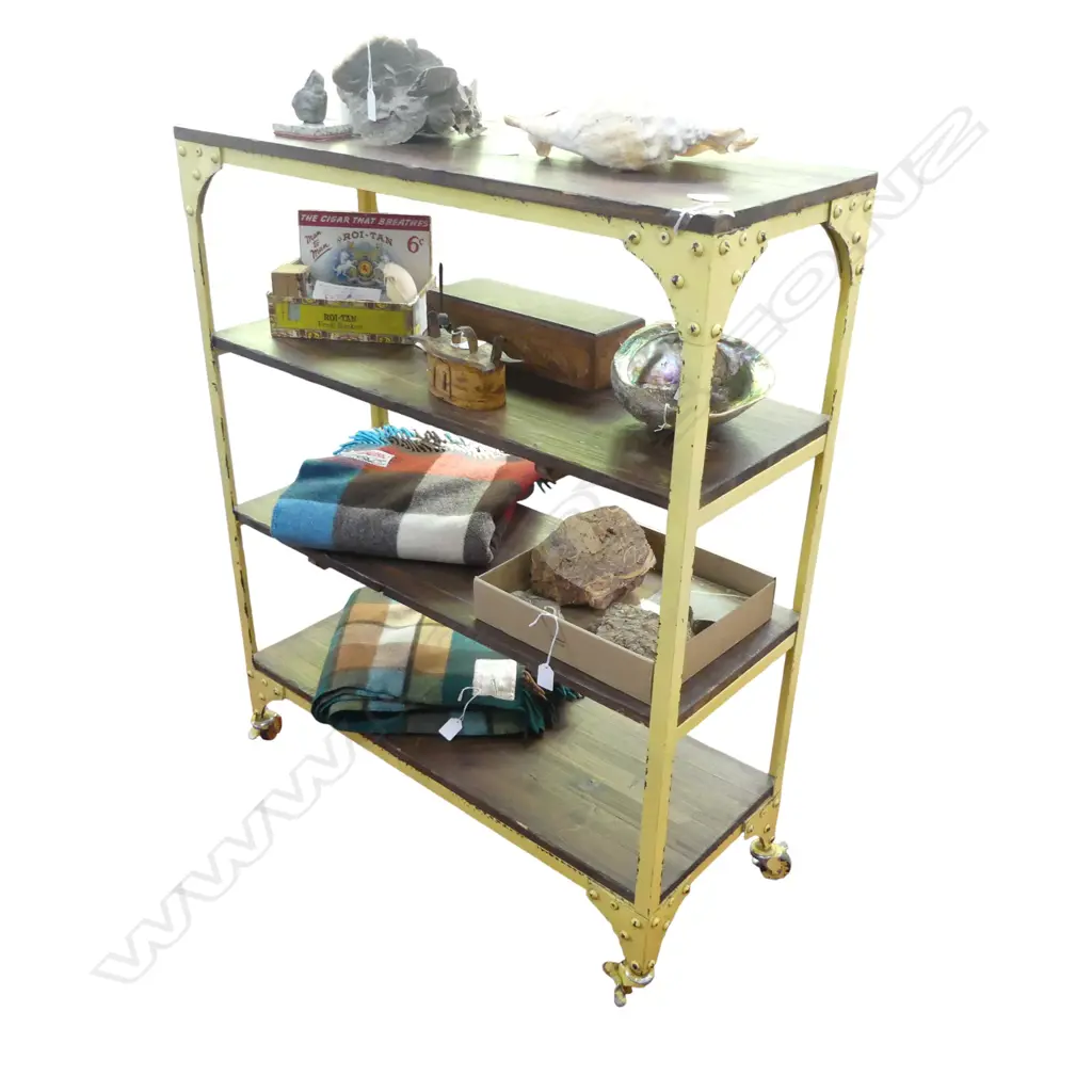 INDUSTRIAL STYLE SHELF Image 1++