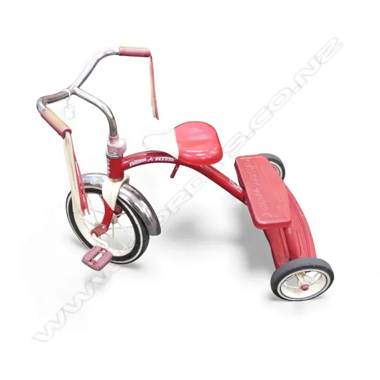 VINTAGE CHILDS TRIKE