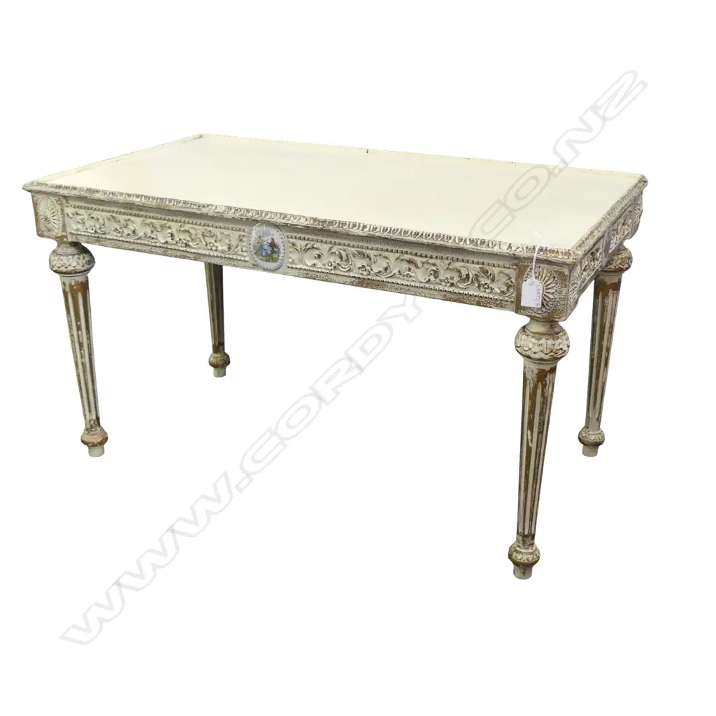 FRENCH STYLE PAINTED COFFEE TABLE 870x480x495mm Image 1++