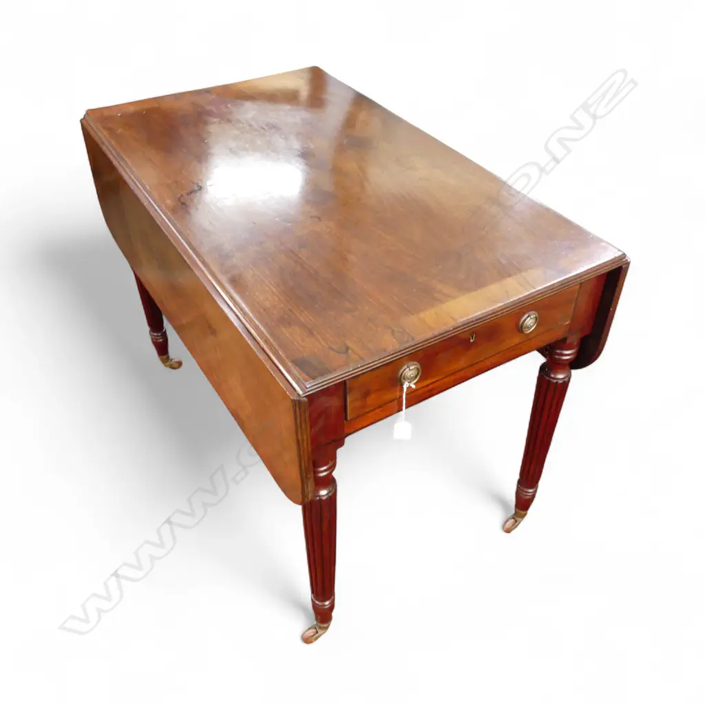 Quality ANTIQUE GEORGE III MAHOGANY PEMBROKE TABLE cross banded in rosewood Image 1++