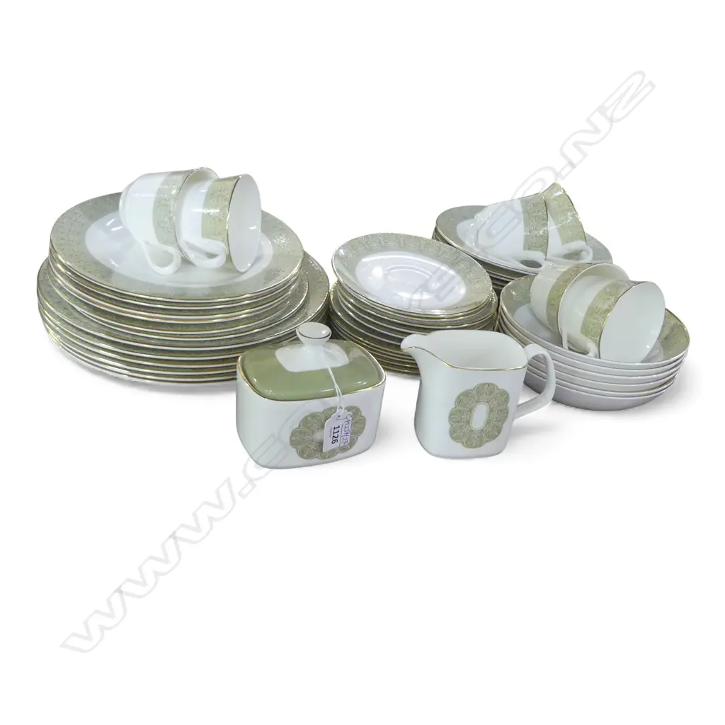 ROYAL DOULTON 'SONNET' 6 PLACE DINNER SET Image 1++