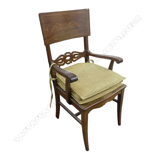 EDWARDIAN MAHOGANY CARVER CHAIR w. INLAID BACK H.1070mm