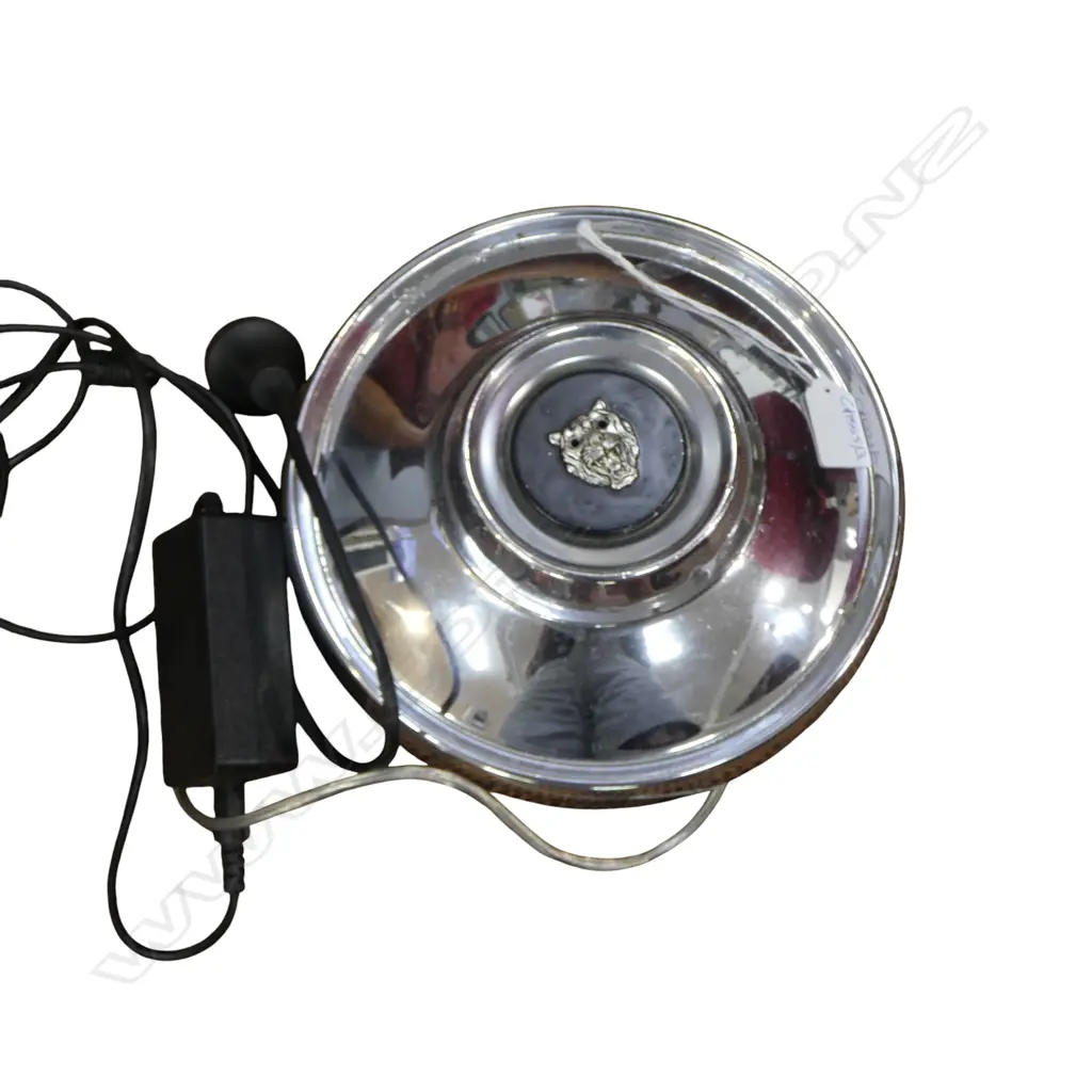 JAGUAR HUBCAP LAMP 235mm dia Image 1++