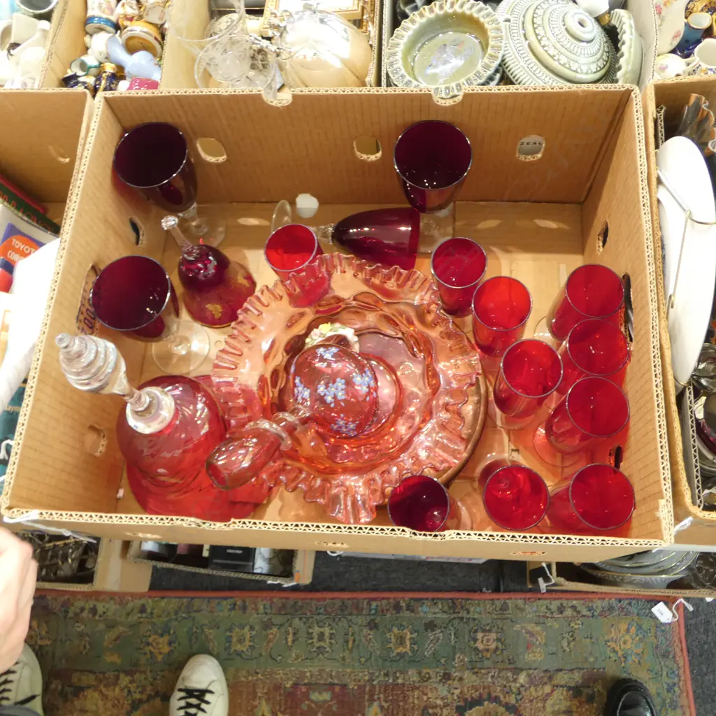ASST. RED / CRANBERRY GLASS Image 1++