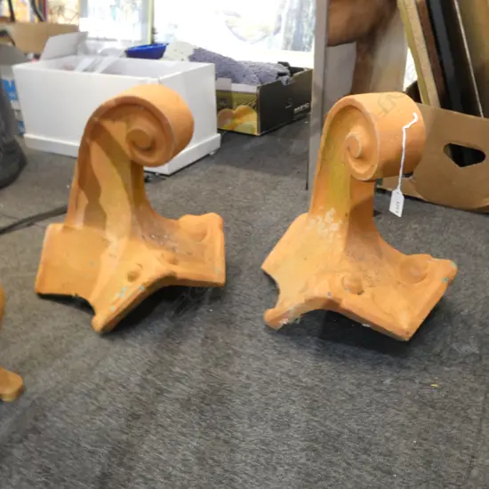 PR TERRACOTTA ROOF FINIALS H.350mm