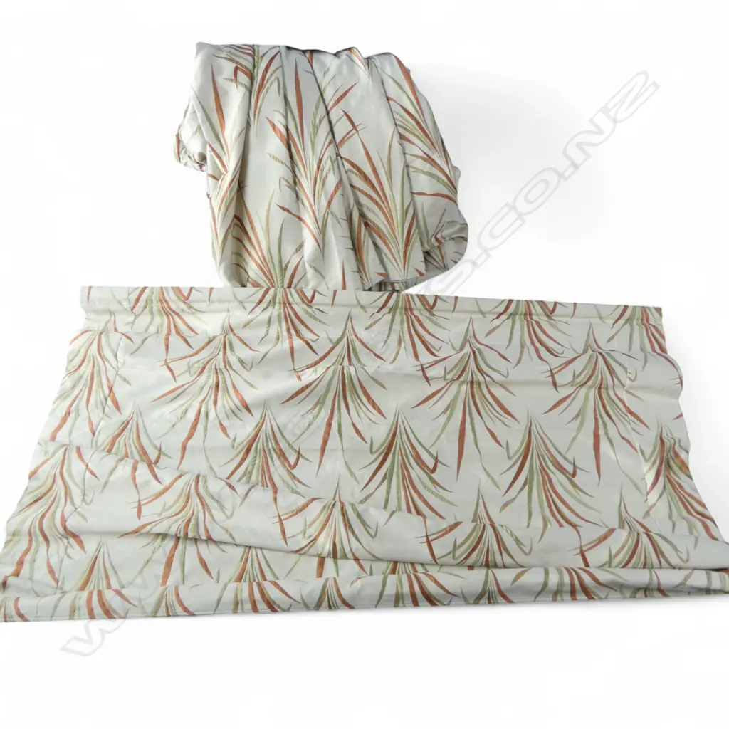 ROMAN BLIND CURTAIN W.1700mm, 1400mm DROP Image 1++