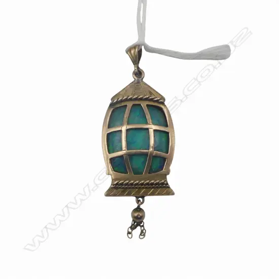 9ct Gold & opal (bright blue / green) lantern pendant 4.88gms