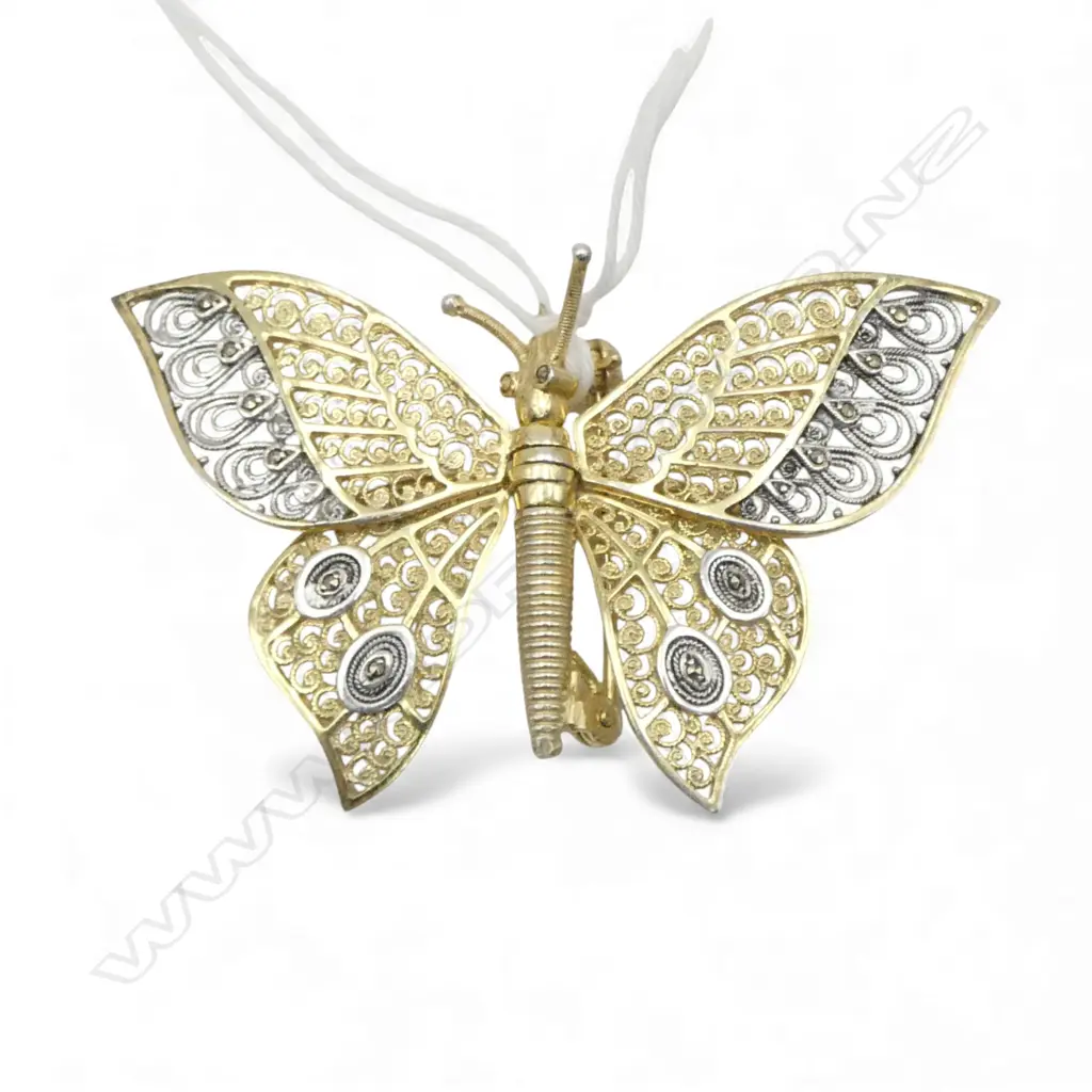 Articulated silver & silver gilt filigree butterfly brooch Image 1++