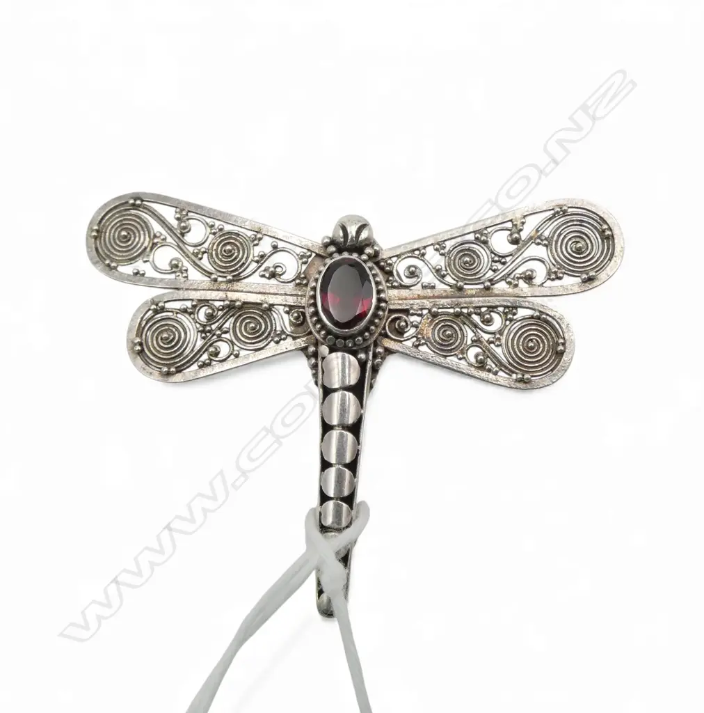 Silver filigree & garnet set dragonfly brooch  Image 1++